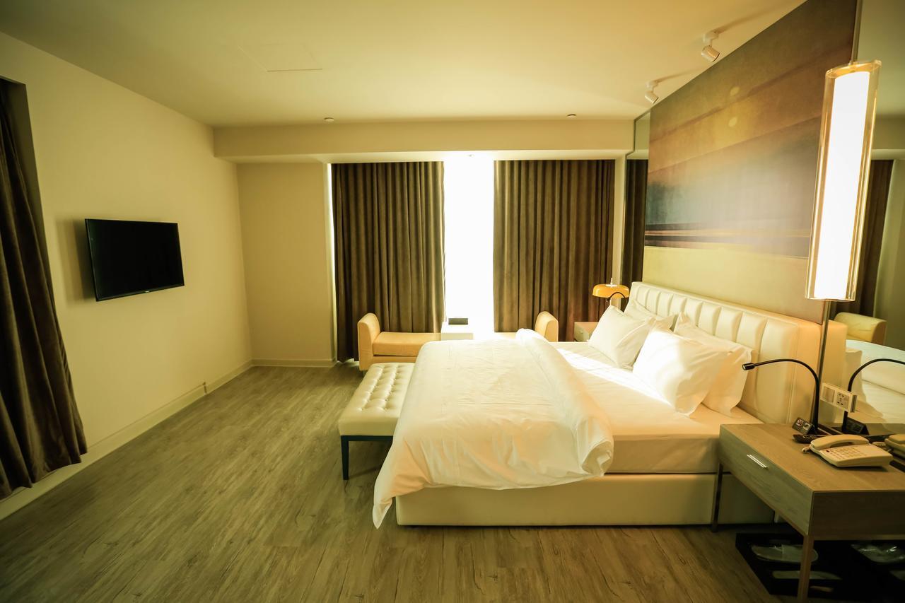Metropolo Jin Jiang Hotels Turpan Administrative The Heart Of Pai Luaran gambar