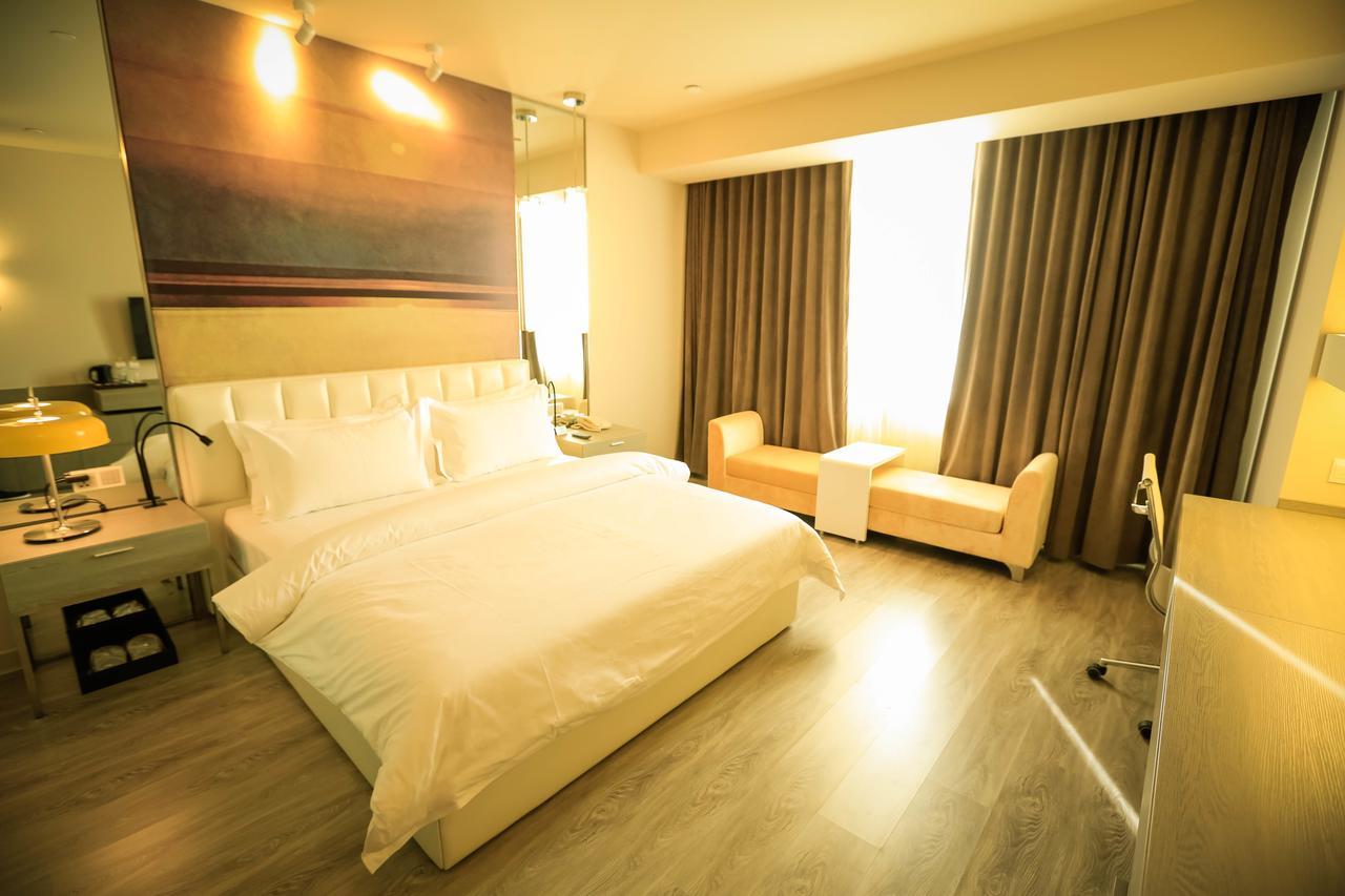 Metropolo Jin Jiang Hotels Turpan Administrative The Heart Of Pai Luaran gambar