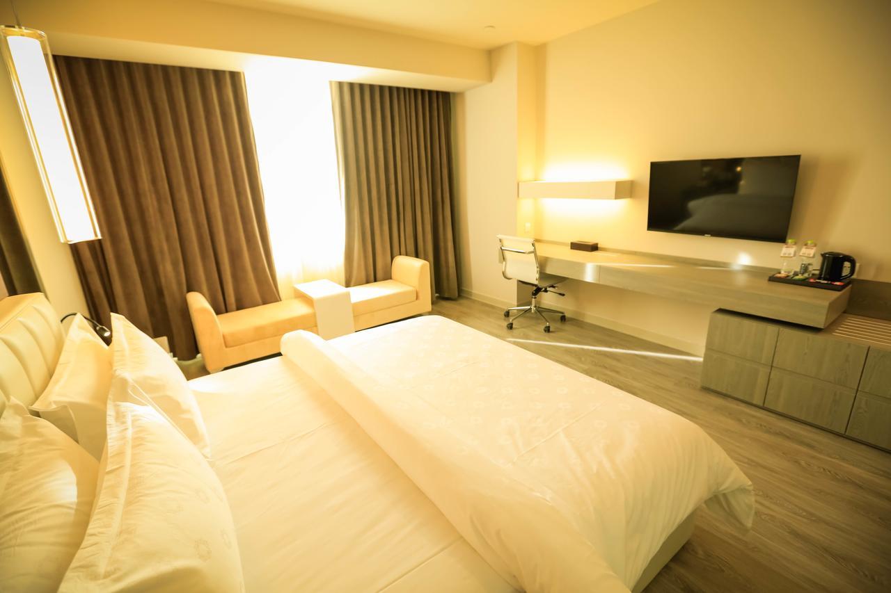 Metropolo Jin Jiang Hotels Turpan Administrative The Heart Of Pai Luaran gambar